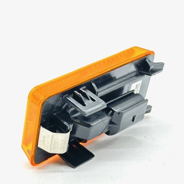 SIDOMARKERINGSLAMPA LED ORANGE 24V, bild 2
