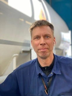 Anders, VD